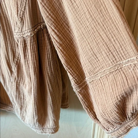 We The Free Tan Button-Up Gauze Flowy Tunic - Picture 2 of 5